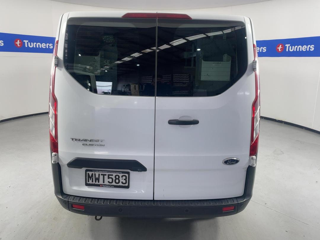 Photo '6' of Ford Transit