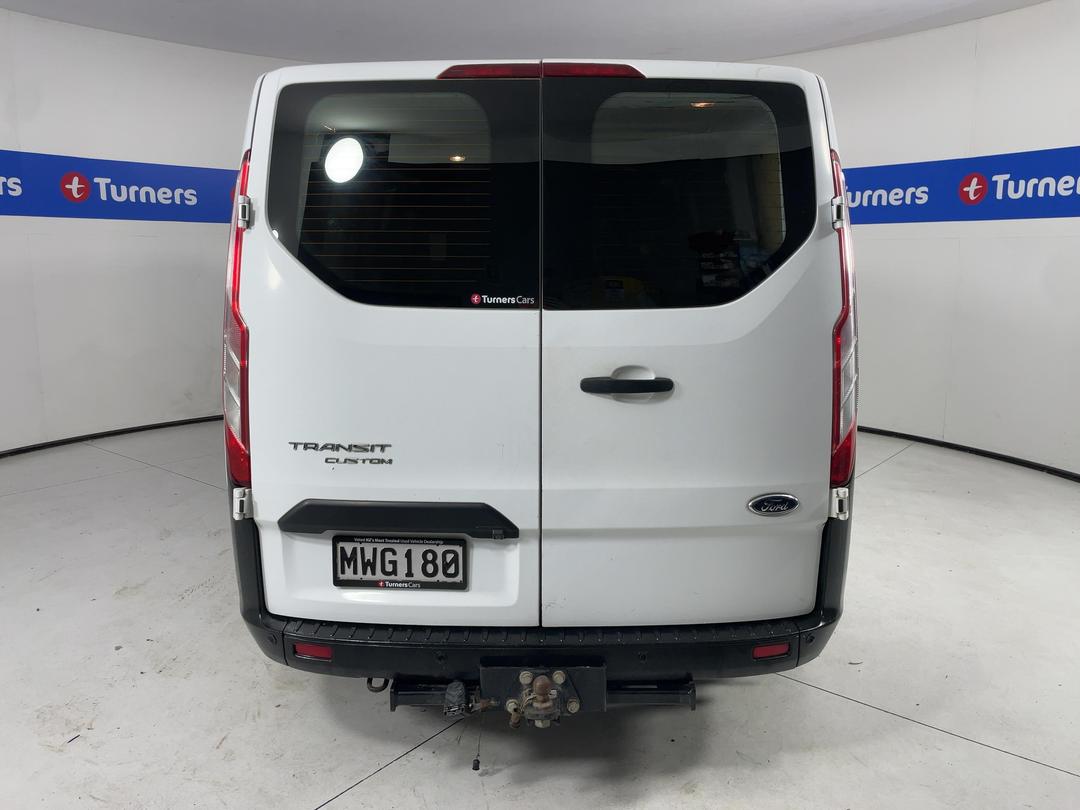 Photo '6' of Ford Transit