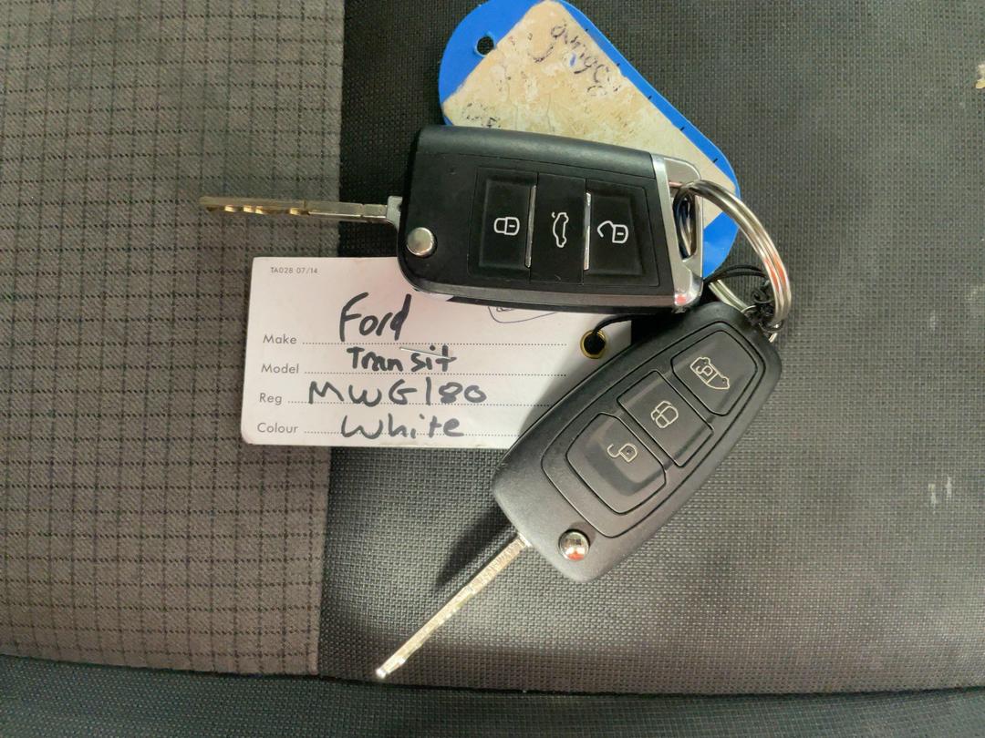 Photo '22' of Ford Transit