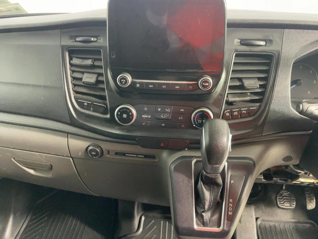 Photo '18' of Ford Transit