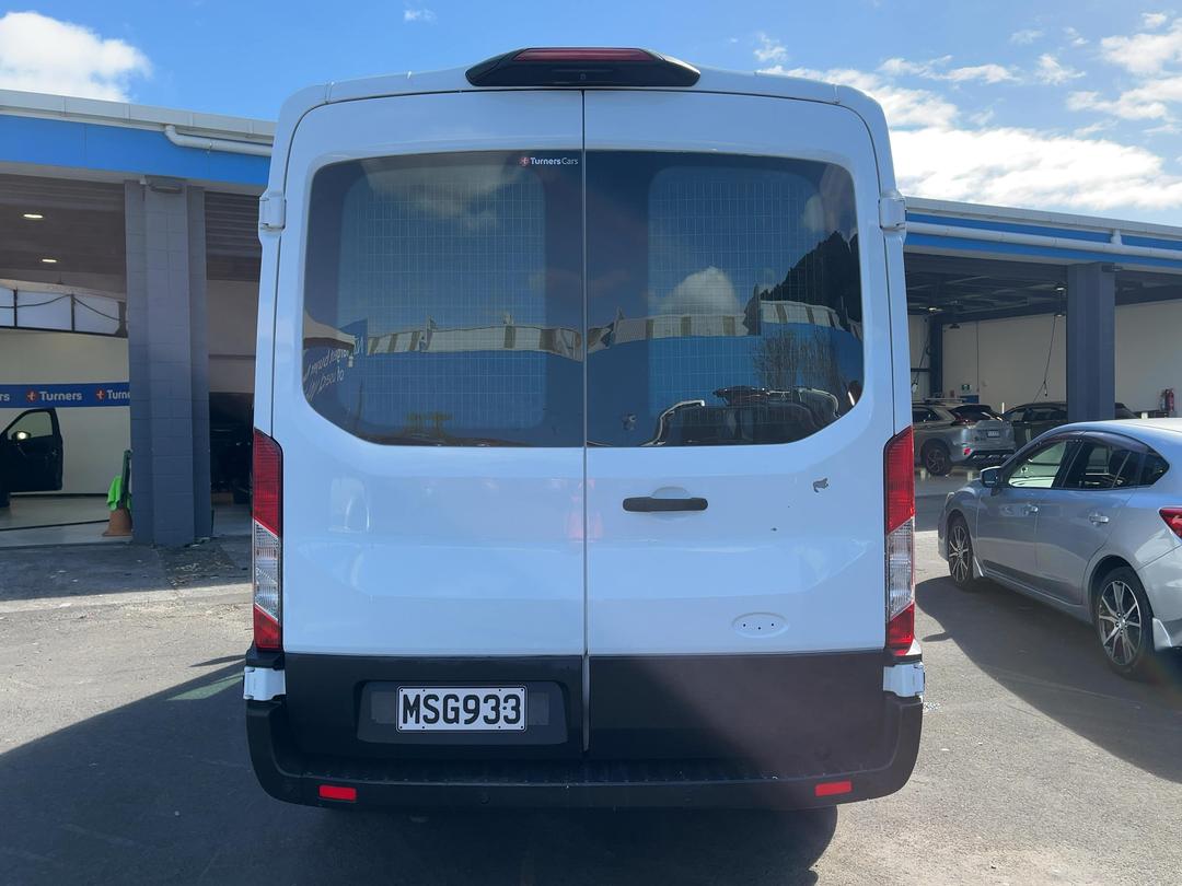 Photo '6' of Ford Transit
