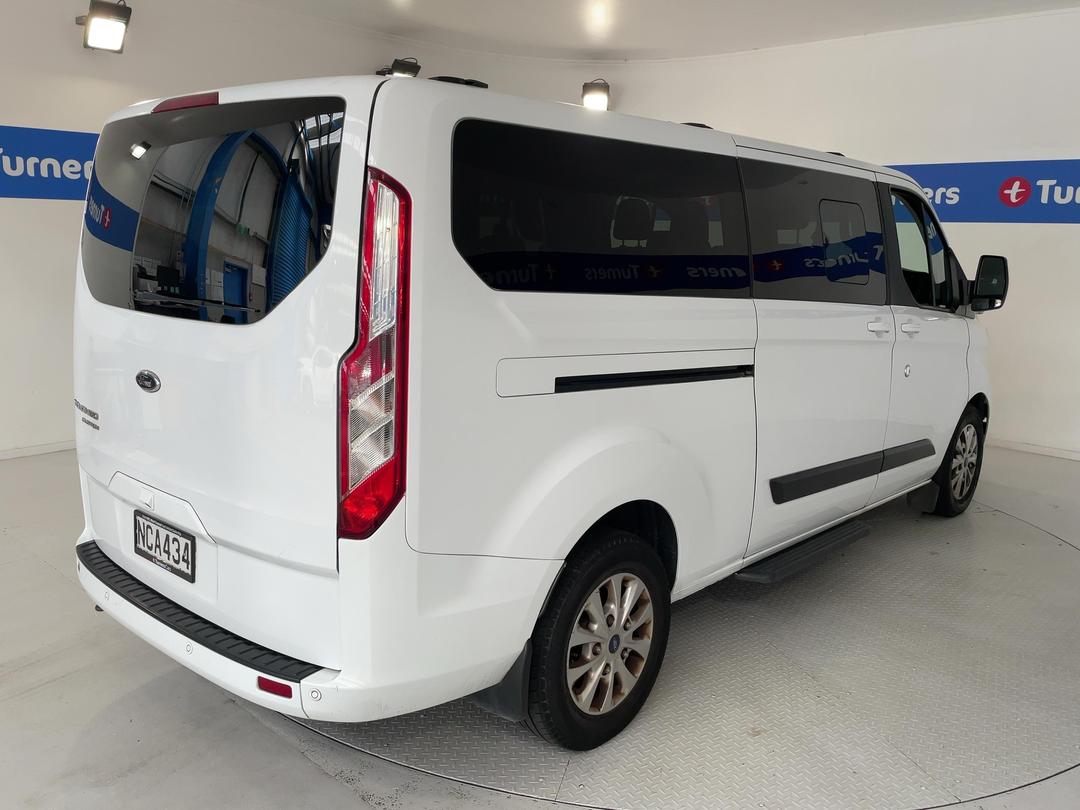 Photo '7' of Ford Transit