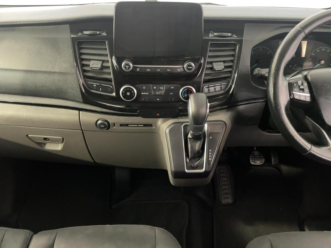 Photo '18' of Ford Transit