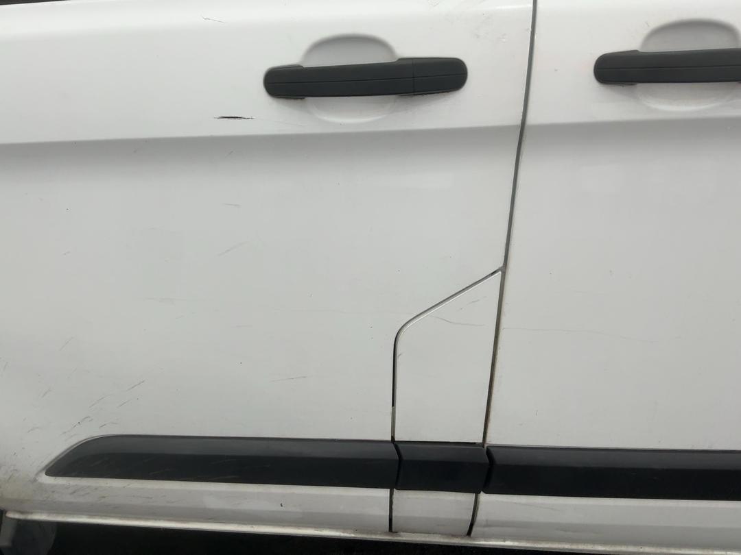 Photo '6' of Ford Transit Custom LWB LOW Roof