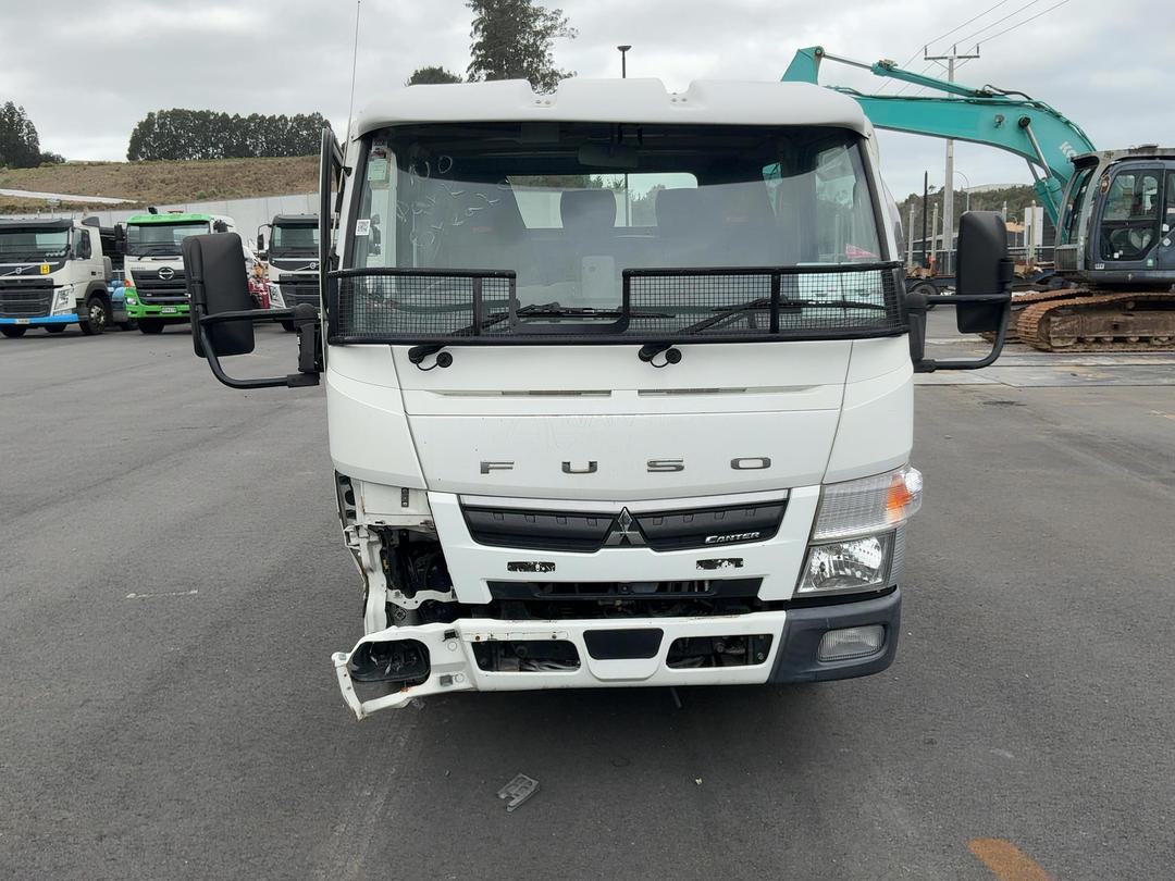 Photo '10' of Fuso CANTER 516-CITY DCAB FEA21ER3WFBC Double Cab - Cab Chassis