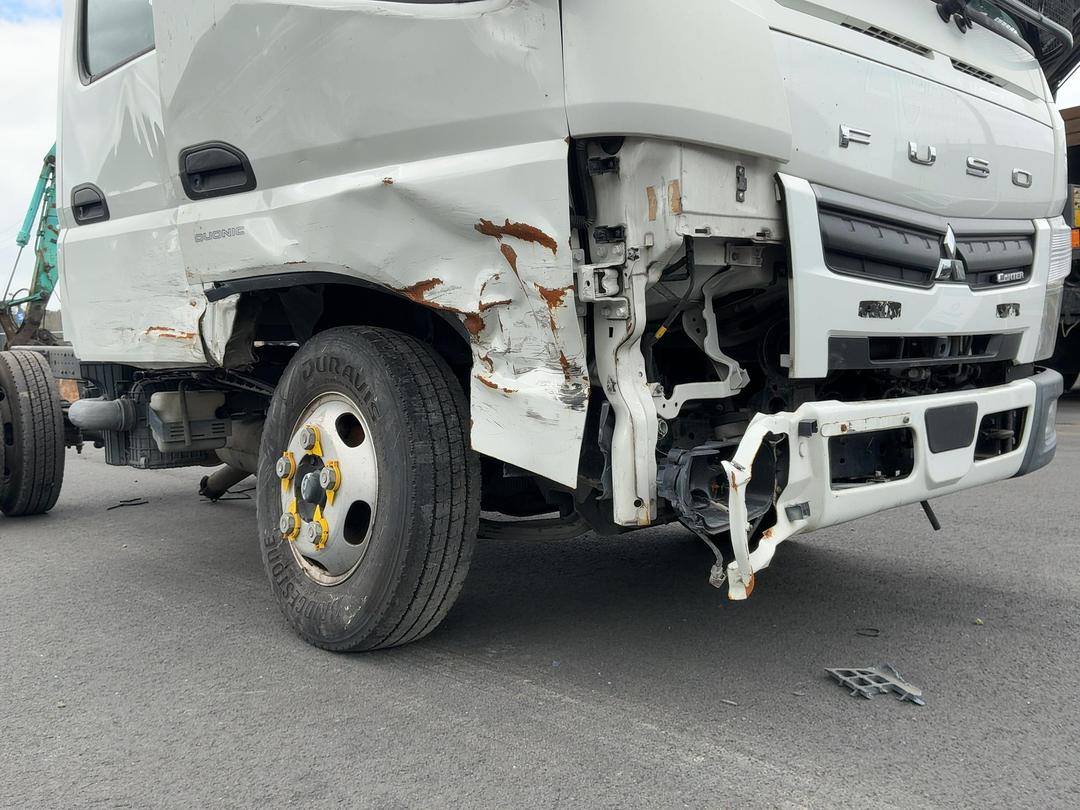 Photo '18' of Fuso CANTER 516-CITY DCAB FEA21ER3WFBC Double Cab - Cab Chassis