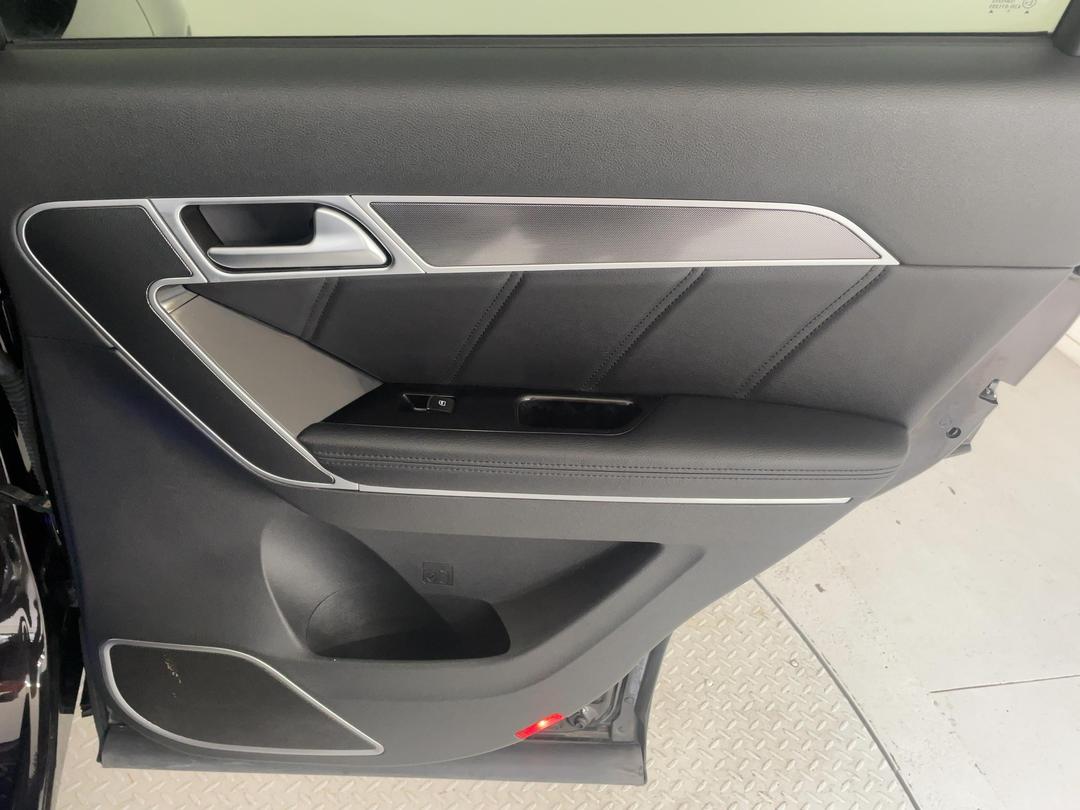 Photo '19' of Haval H6