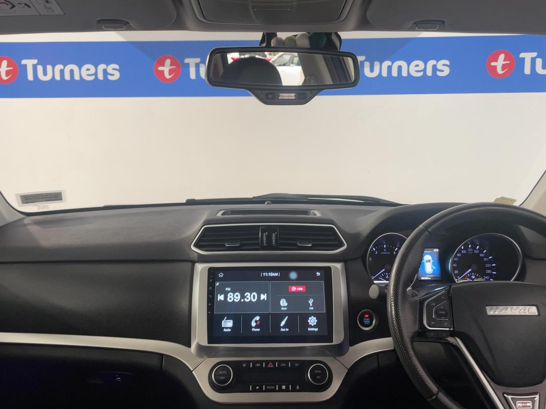 Photo '17' of Haval H6