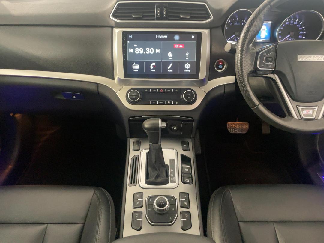 Photo '18' of Haval H6