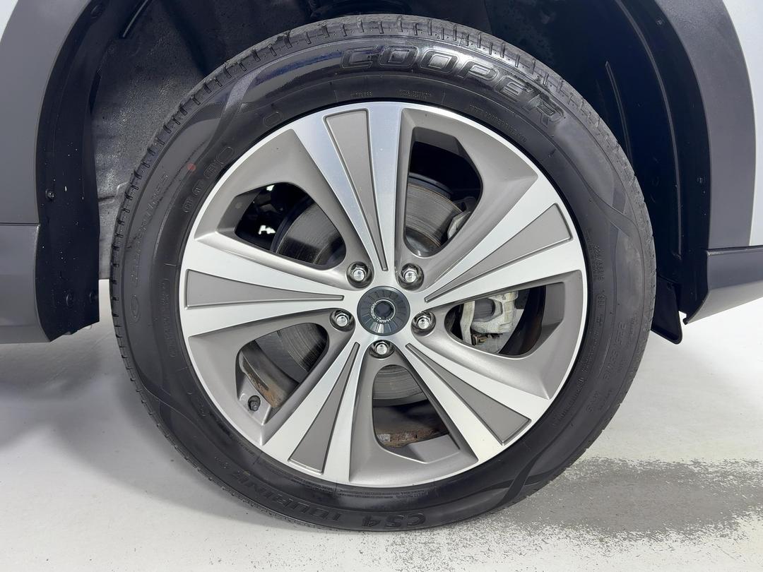 Photo '9' of Haval H6