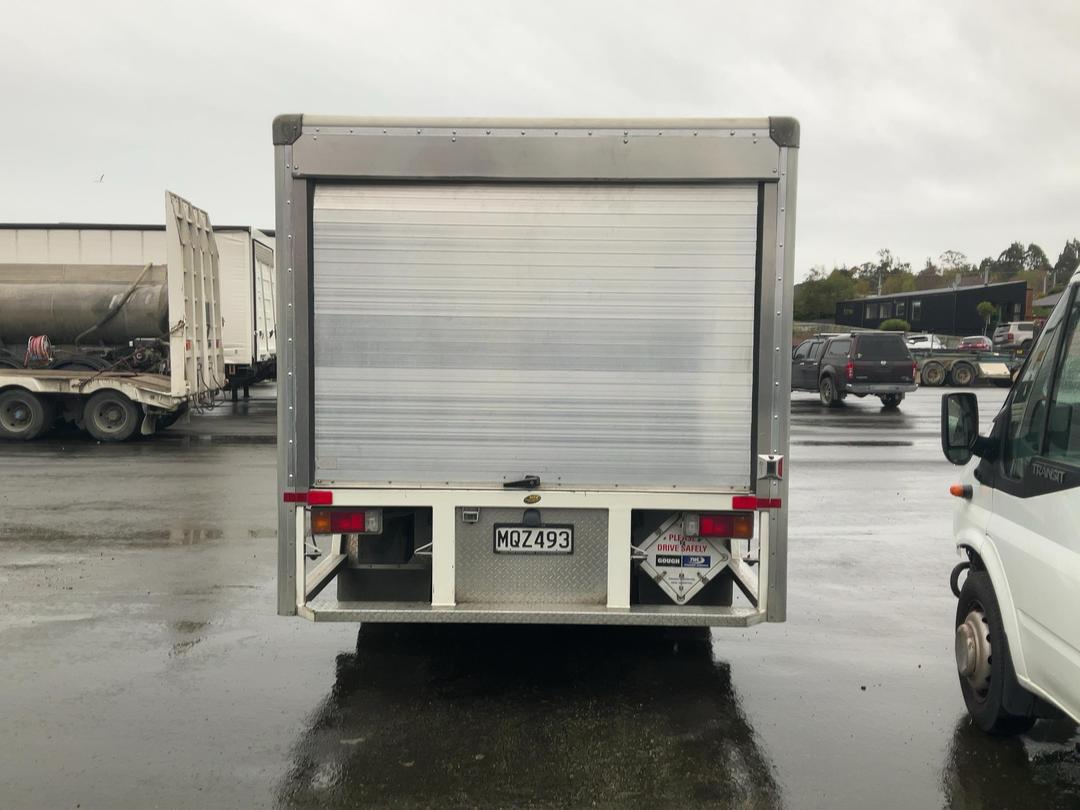 Photo '4' of Hino 300 XJC720R Bottle Body