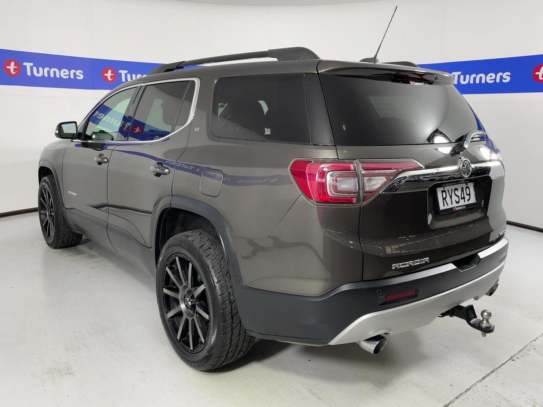 Photo '5' of Holden Acadia