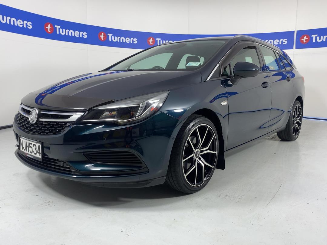 Photo '4' of Holden Astra