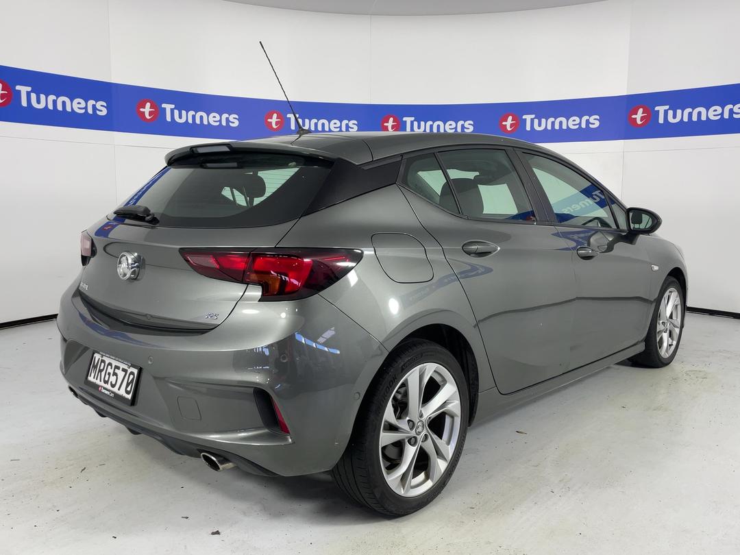 Photo '7' of Holden Astra