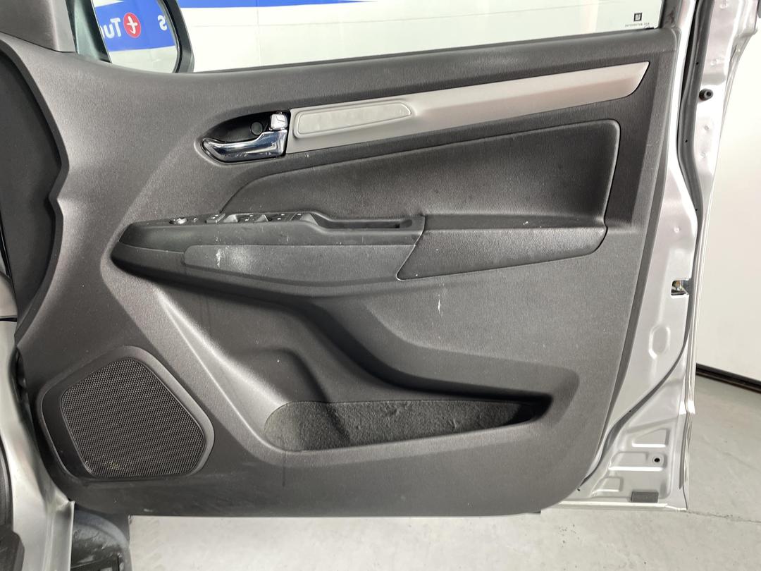 Photo '15' of Holden Colorado