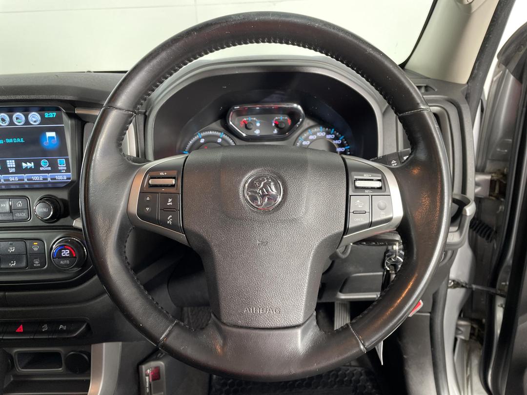 Photo '31' of Holden Colorado