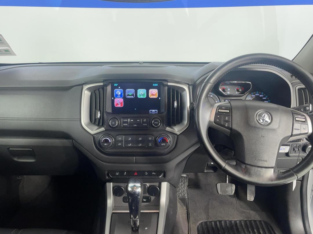 Photo '17' of Holden Colorado