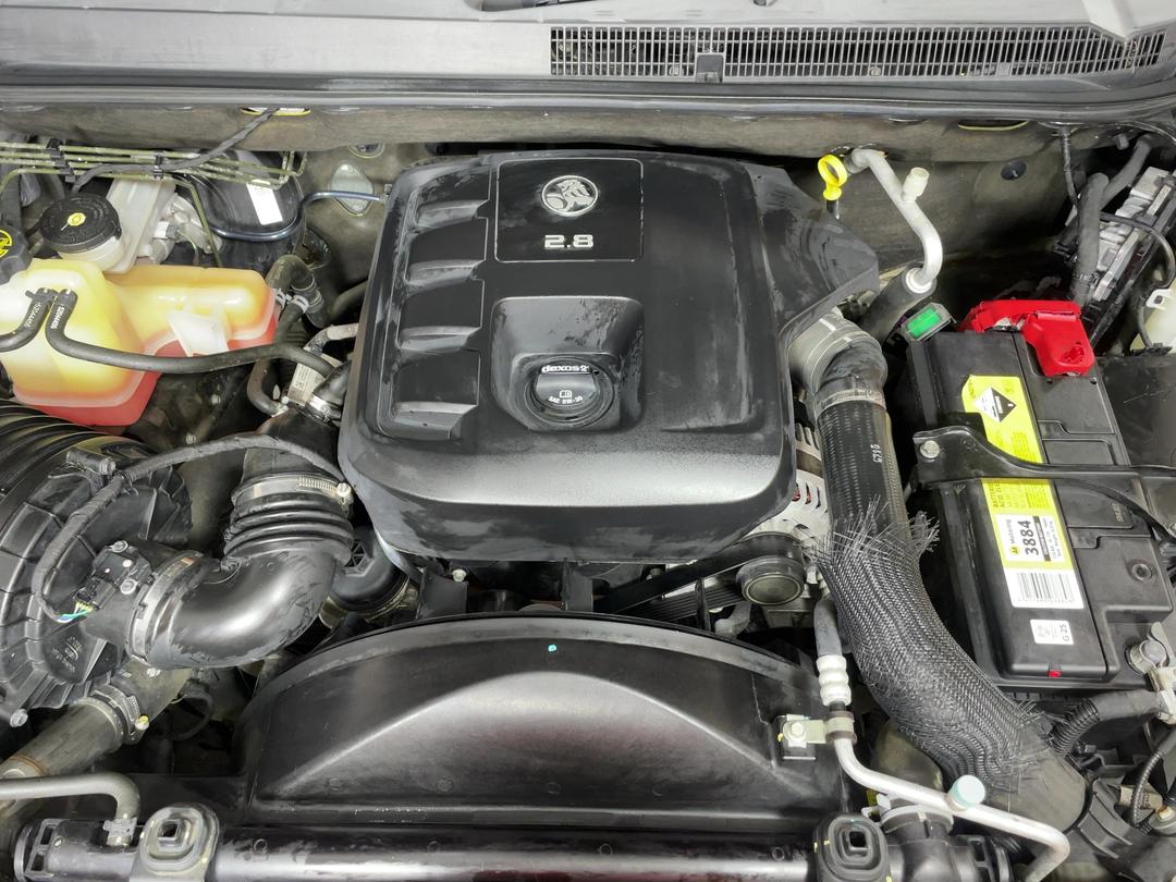 Photo '13' of Holden Colorado