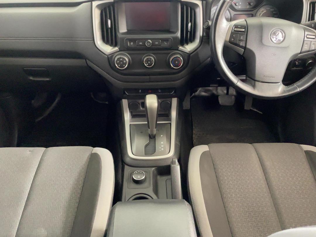Photo '18' of Holden Colorado