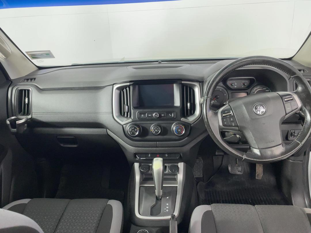 Photo '17' of Holden Colorado
