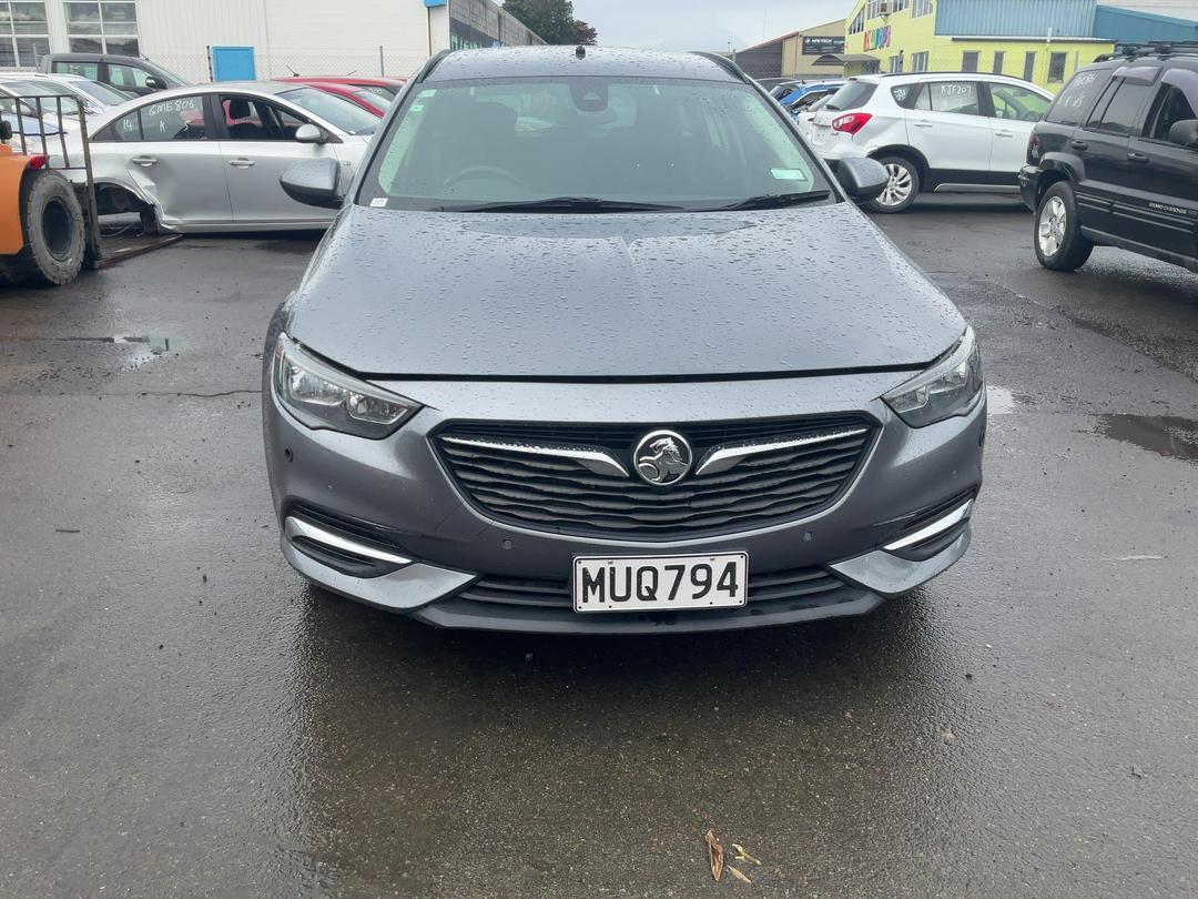 Photo '2' of Holden Commodore LT Wagon