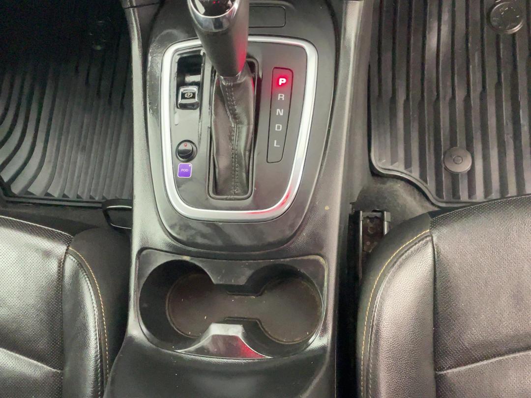 Photo '18' of Holden Equinox