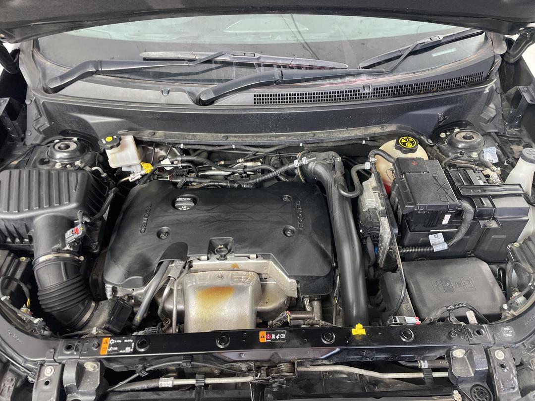 Photo '13' of Holden Equinox