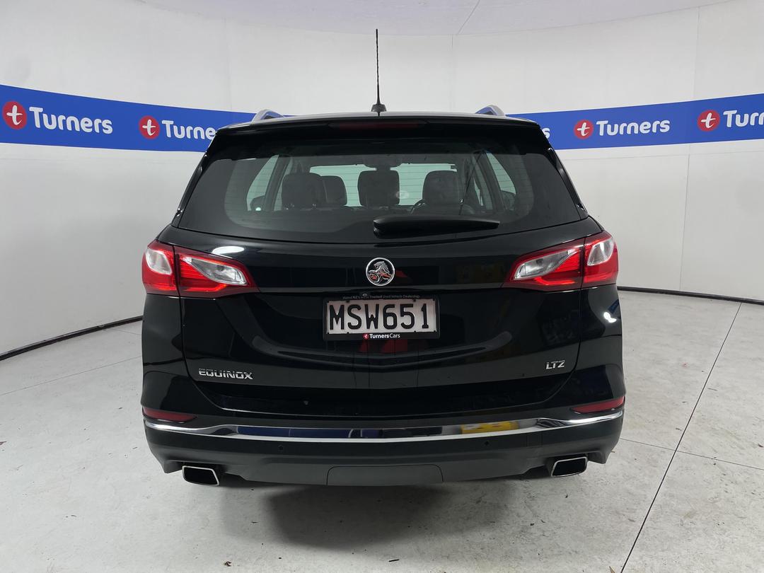 Photo '6' of Holden Equinox