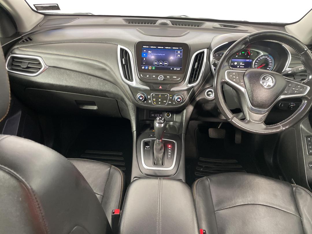 Photo '18' of Holden Equinox