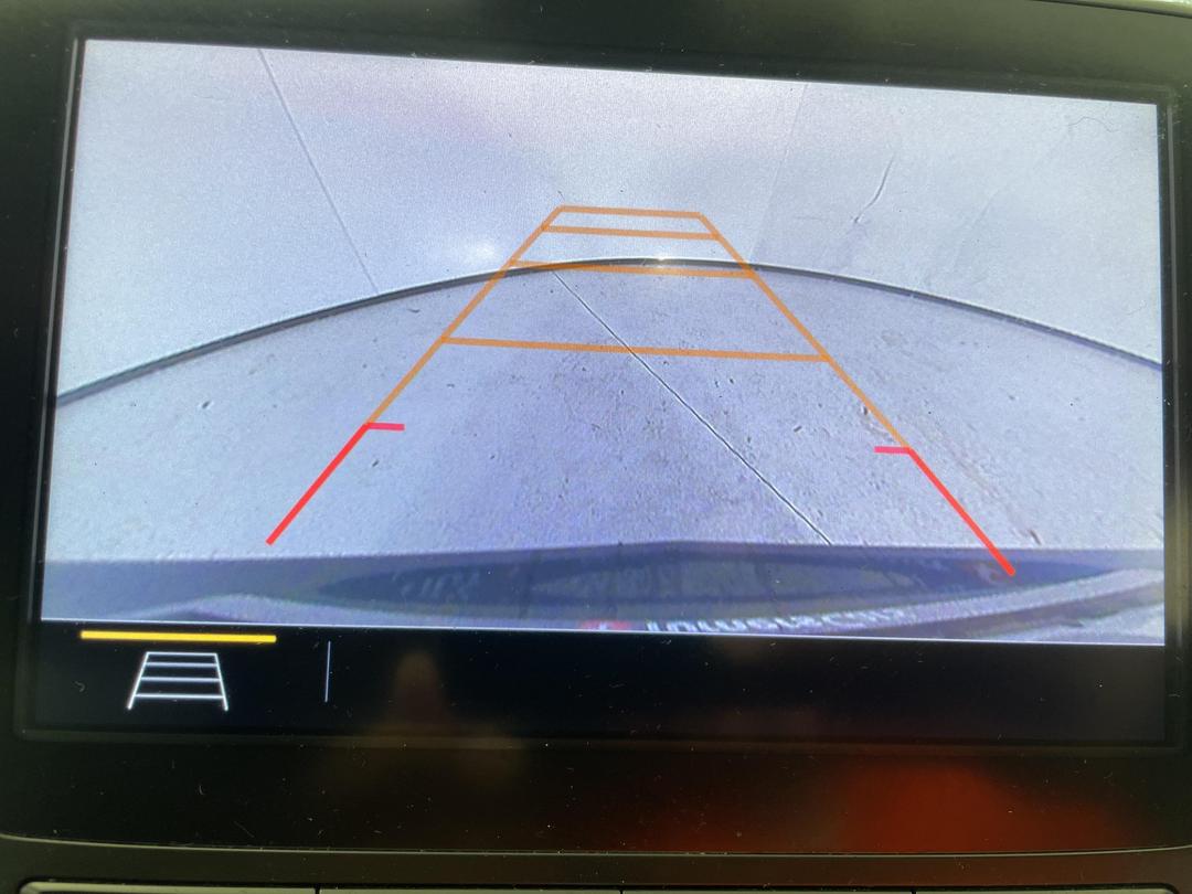 Photo '24' of Holden Equinox