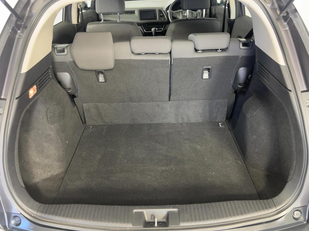 Photo '14' of Honda HR-V