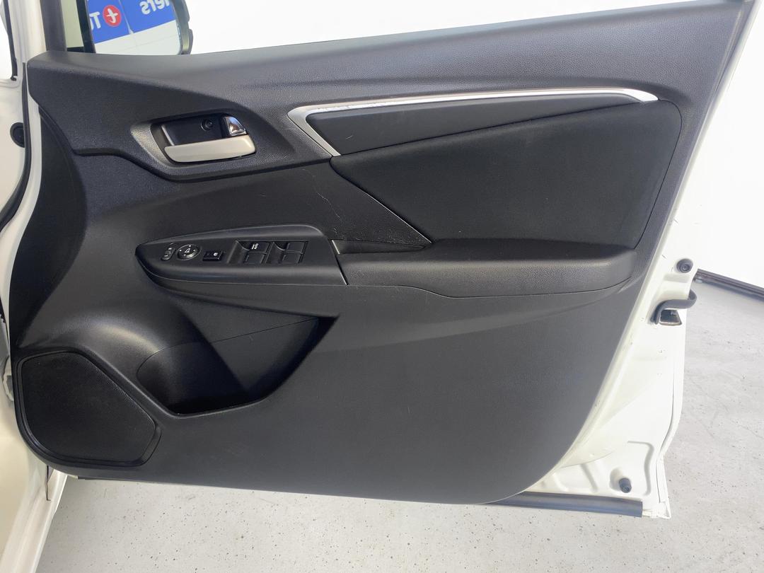 Photo '15' of Honda Jazz