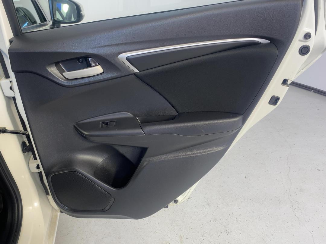 Photo '19' of Honda Jazz
