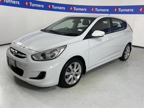 Photo '4' of Hyundai Accent