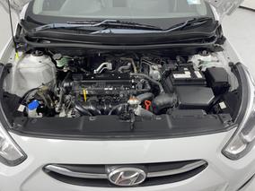 Photo '13' of Hyundai Accent