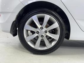 Photo '12' of Hyundai Accent