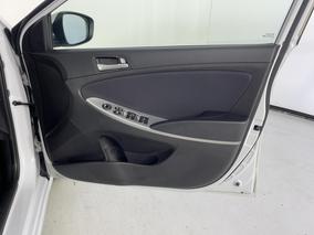 Photo '15' of Hyundai Accent