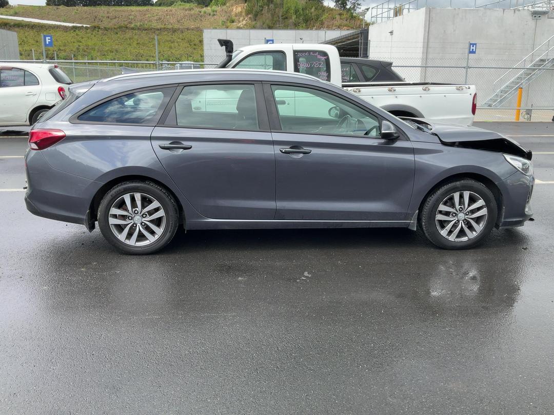 Photo '7' of Hyundai I30 PDE Wagon Crdi DCT Photo '7' of Hyundai I30 PDE Wagon Crdi DCT