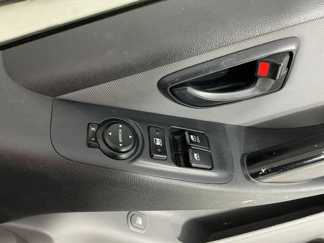 Photo '24' of Hyundai Iload