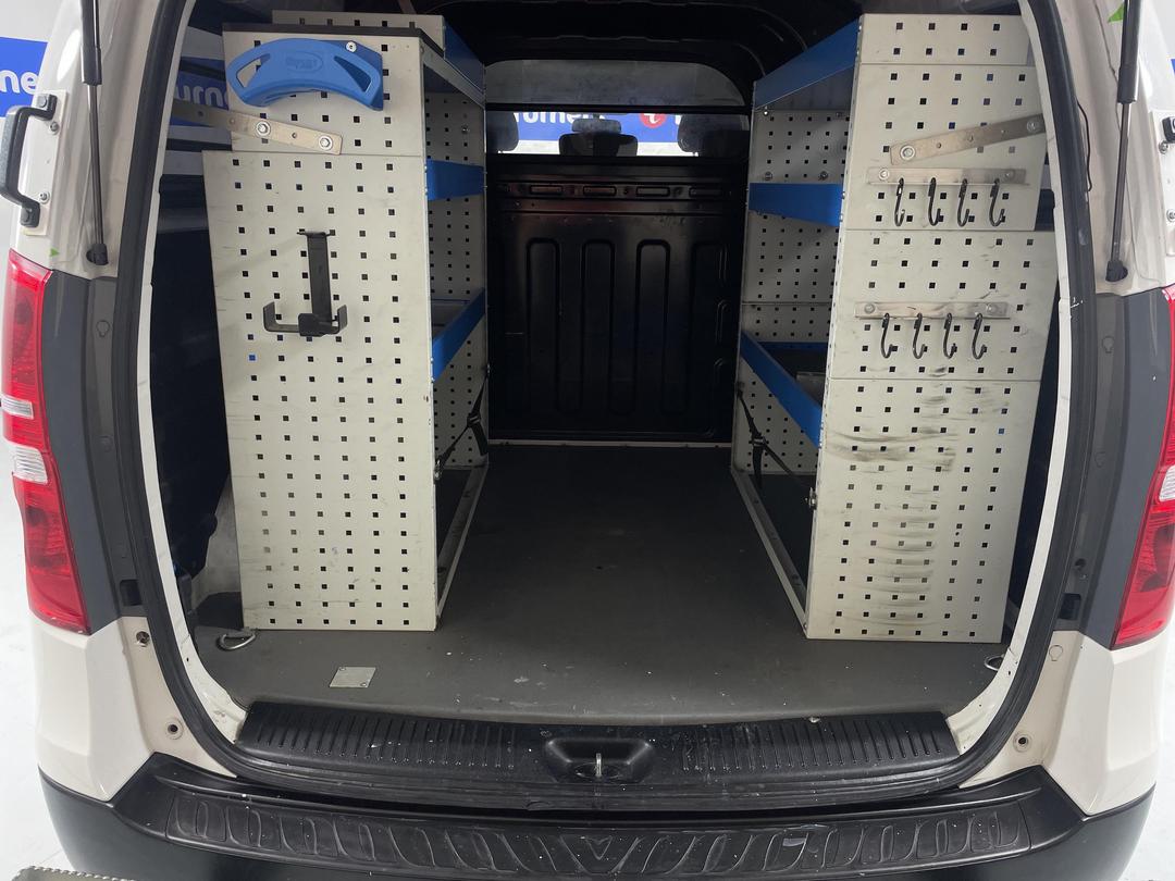 Photo '14' of Hyundai Iload