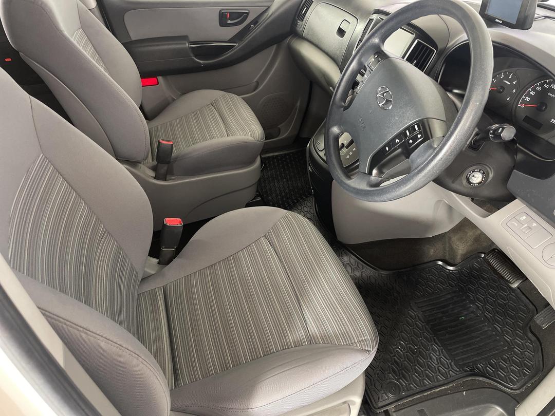 Photo '16' of Hyundai Iload