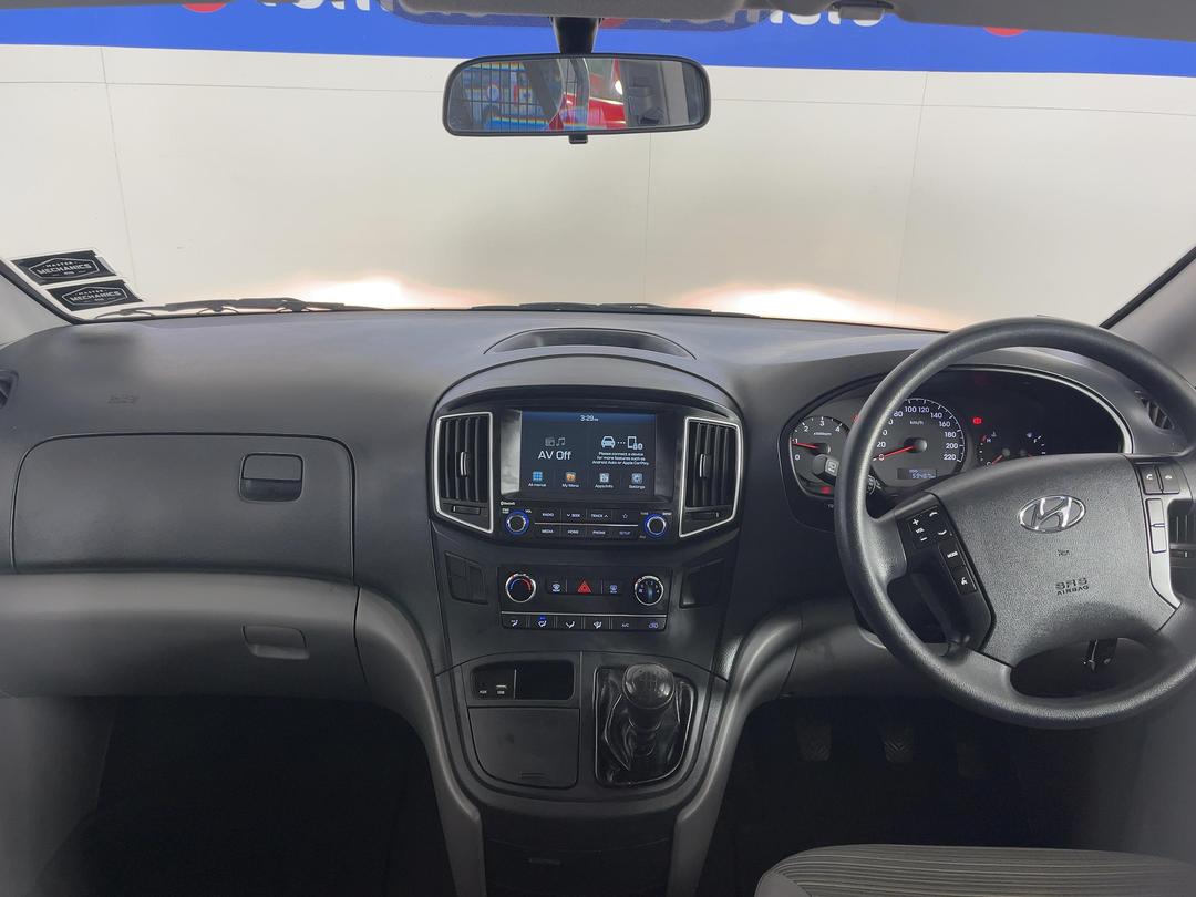 Photo '17' of Hyundai Iload