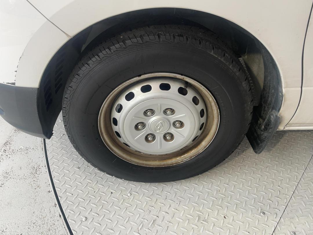 Photo '10' of Hyundai Iload