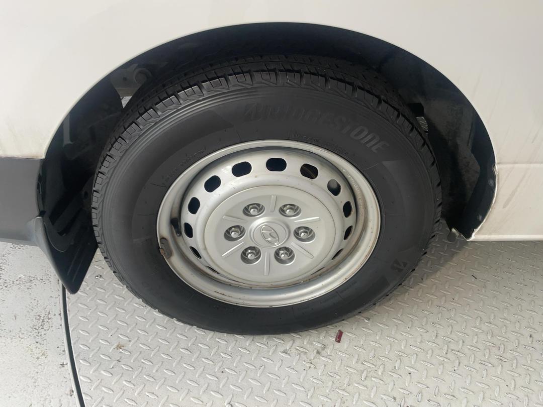 Photo '12' of Hyundai Iload