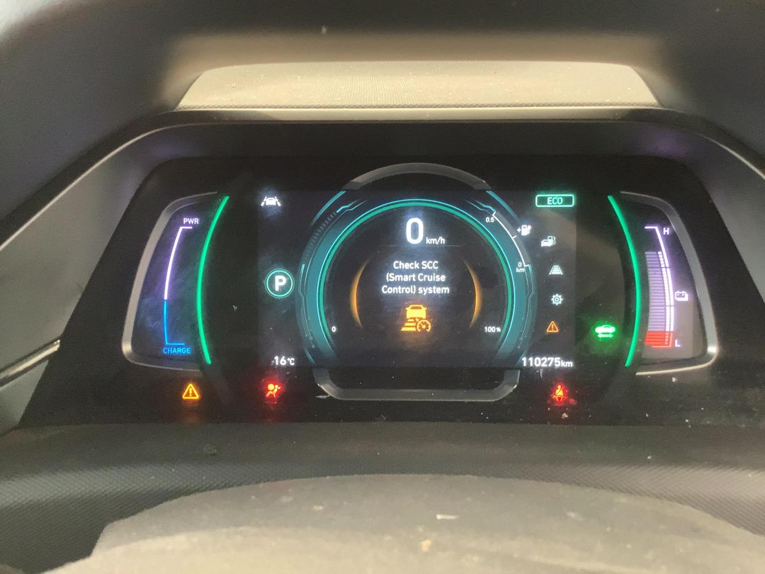 Photo '17' of Hyundai Ioniq 100KW EV