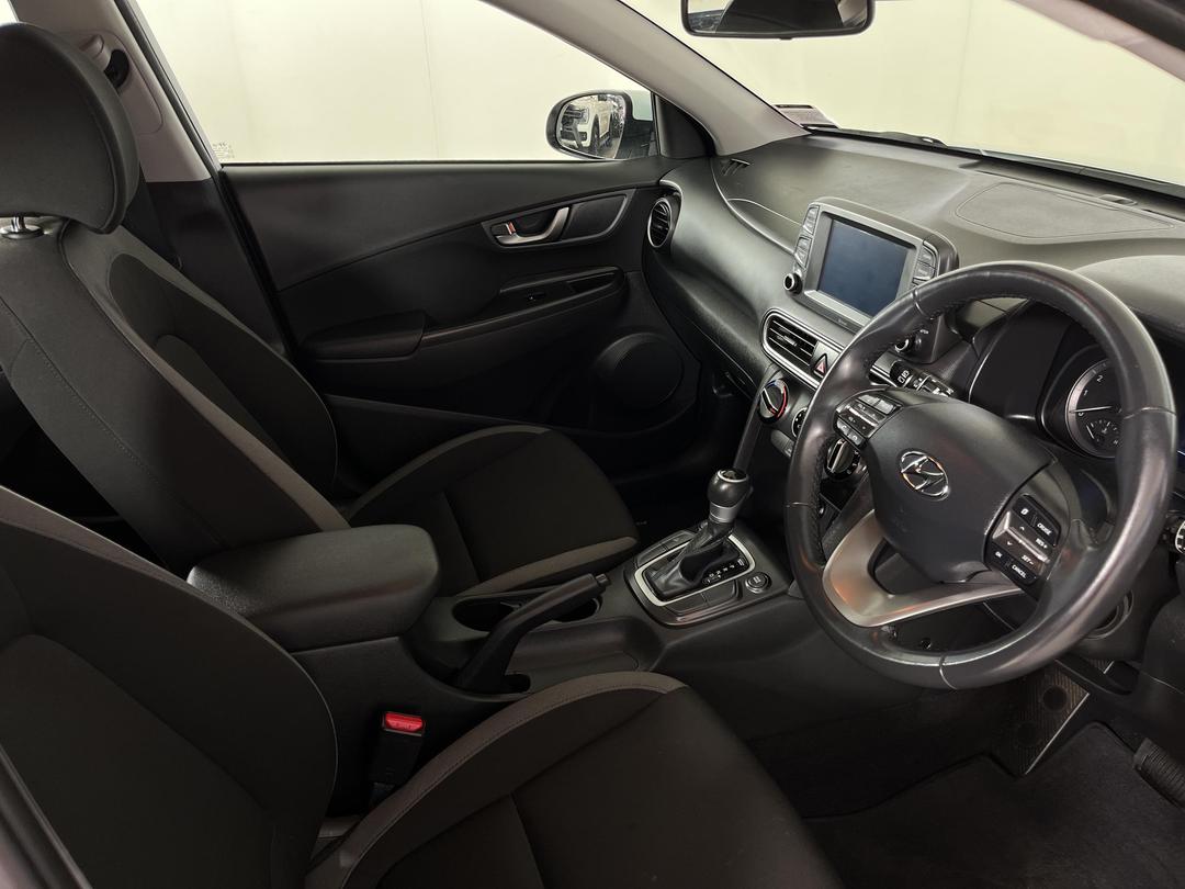 Photo '16' of Hyundai Kona