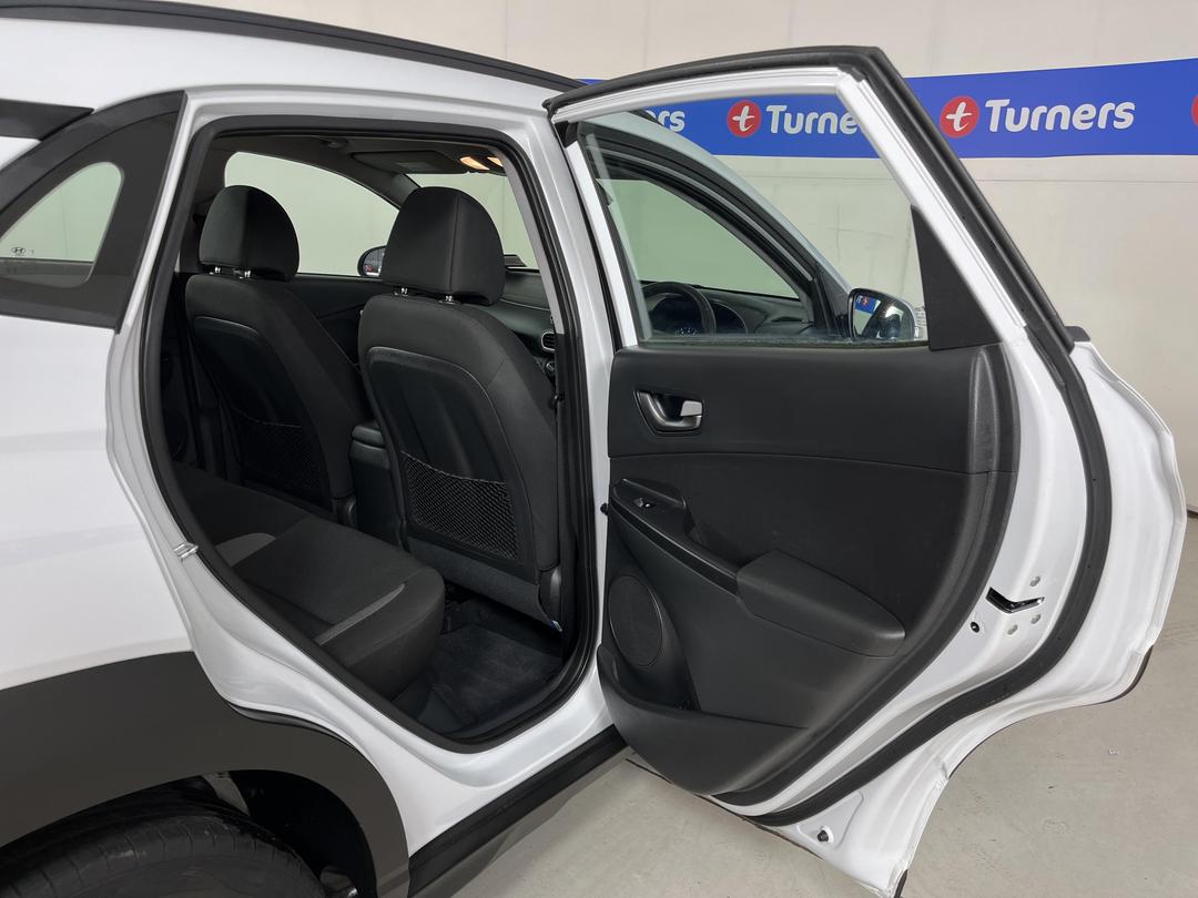 Photo '19' of Hyundai Kona