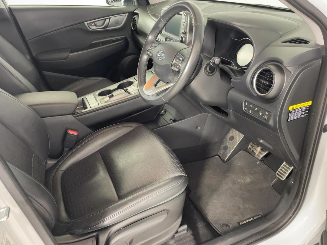 Photo '16' of Hyundai Kona