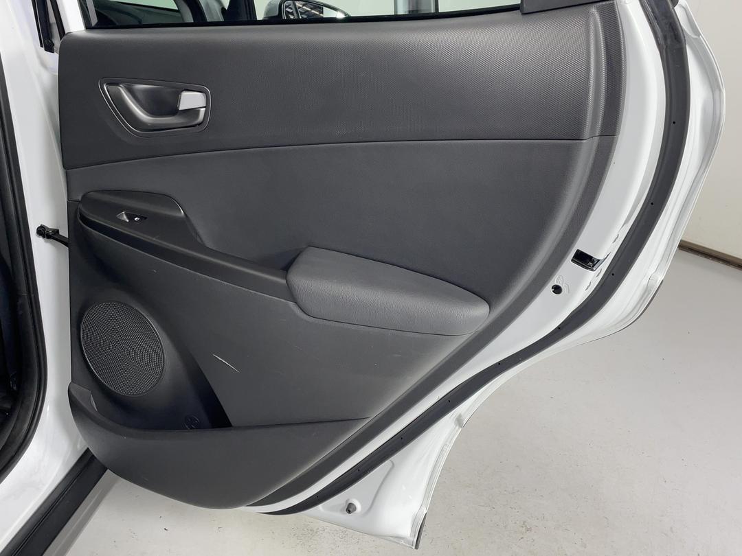 Photo '19' of Hyundai Kona