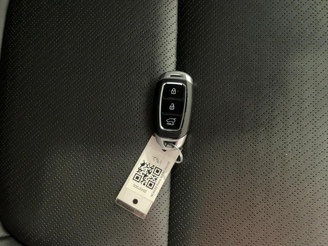 Photo '22' of Hyundai Kona